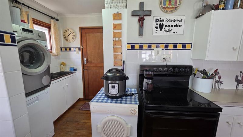 4 Bedroom Property for Sale in Klein Brak Western Cape